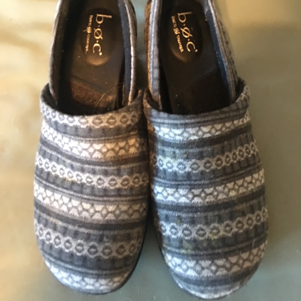 B.O.C clogs size 10